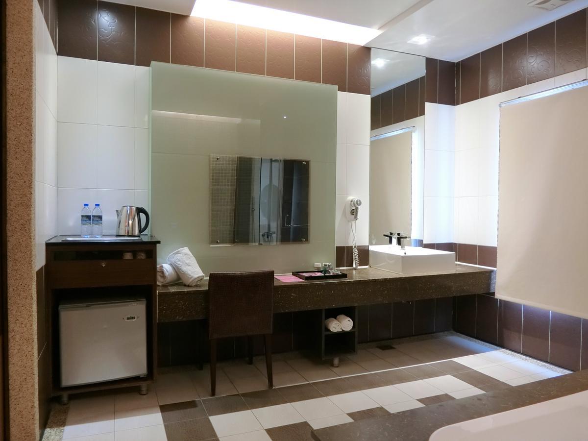 Mambo Impression Motel Chaozhou Exterior foto
